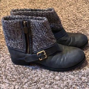 Dr. Scholl’s short boots